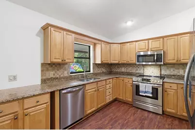 9685 W Tom Mason Drive, Crystal River, FL 34428 - Photo 5