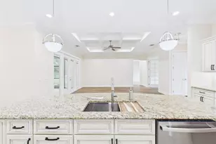 7695 SW 188th Ave, Dunnellon, FL 34432 - Photo 9