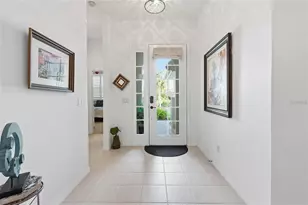 5127 Hanging Moss Ln, Sarasota, FL 34238 - Photo 7