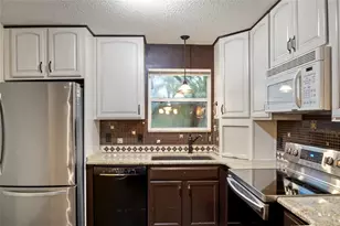 16804 SE 96th Chapelwood Cir, The Villages, FL 32162 - Photo 15
