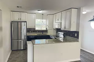 16804 SE 96th Chapelwood Cir, The Villages, FL 32162 - Photo 9