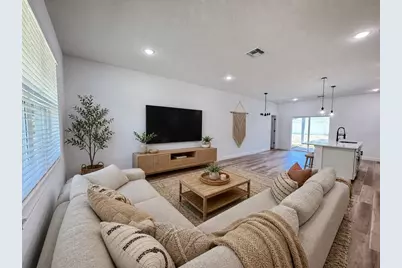 8419 N Saxon Way, Citrus Springs, FL 34434 - Photo 7