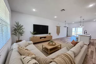 8419 N Saxon Way, Citrus Springs, FL 34434 - Photo 7