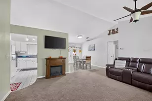 11625 SE 53rd Ct, Belleview, FL 34420 - Photo 3