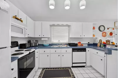 11625 SE 53rd Court, Belleview, FL 34420 - Photo 7