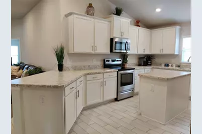 5568 Ocean Breeze Drive, Spring Hill, FL 34609 - Photo 11
