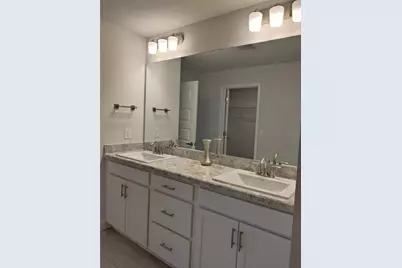 5568 Ocean Breeze Drive, Spring Hill, FL 34609 - Photo 19