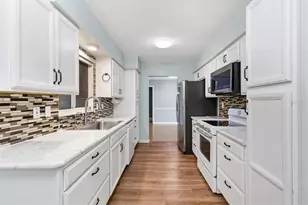 10731 SE 174th Loop, Summerfield, FL 34491 - Photo 17