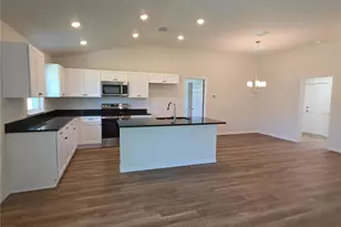 8270 N Wakefield Dr, Citrus Springs, FL 34434 - Photo 5