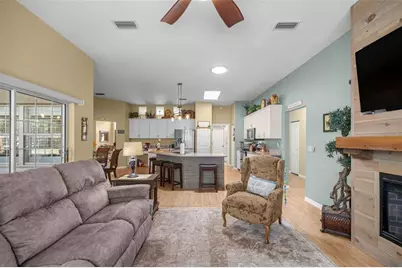 5592 NE 61st Avenue Road, Silver Springs, FL 34488 - Photo 17