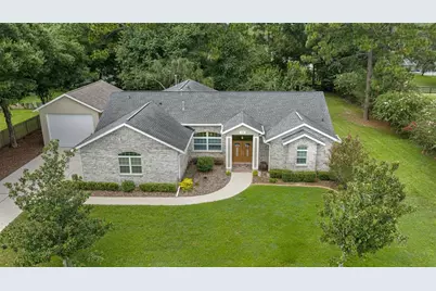 5592 NE 61st Avenue Road, Silver Springs, FL 34488 - Photo 1