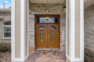 5592 NE 61st Ave Rd, Silver Springs, FL 34488 - Photo 3