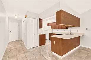7797 NE 20th Ct, Ocala, FL 34479 - Photo 3