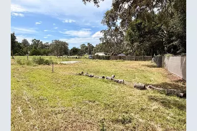 18351 SE 20th Place, Silver Springs, FL 34488 - Photo 7
