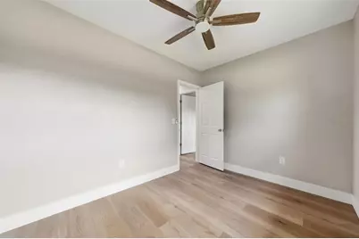 307 NE 11th Place, Ocala, FL 34470 - Photo 17