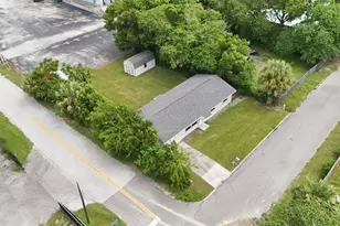 307 NE 11th Pl, Ocala, FL 34470 - Photo 31