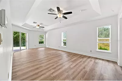 10040 SE 42nd Court, Belleview, FL 34420 - Photo 9