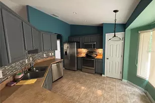 13014 NE 5th Pl, Silver Springs, FL 34488 - Photo 15