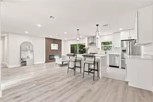 2902 42nd St W, Bradenton, FL 34205 - Photo 11