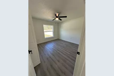 24492 NW Hemlock Avenue, Dunnellon, FL 34431 - Photo 9