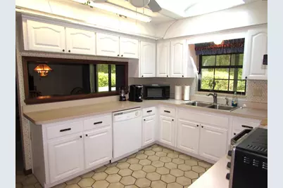 9890 SW 203rd Circle, Dunnellon, FL 34431 - Photo 13