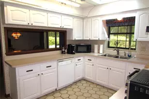 9890 SW 203rd Cir, Dunnellon, FL 34431 - Photo 13