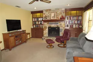 9890 SW 203rd Cir, Dunnellon, FL 34431 - Photo 7