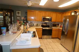 19443 SW 101st Place Rd, Dunnellon, FL 34432 - Photo 5