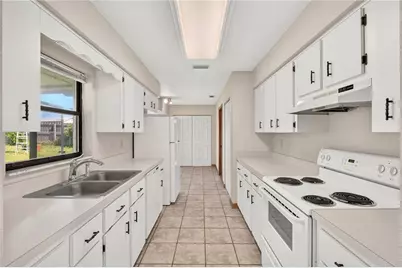 10808 SE 43rd Avenue, Belleview, FL 34420 - Photo 9
