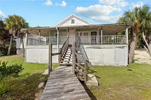 4051 D St, Cedar Key, FL 32625 - Photo 7