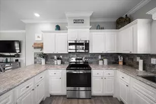 11303 W Fort Island Trail, Crystal River, FL 34429 - Photo 23