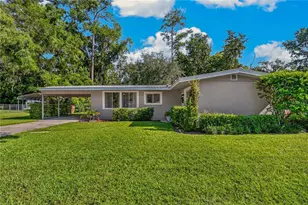 1271 NE 8th St, Ocala, FL 34470 - Photo 3
