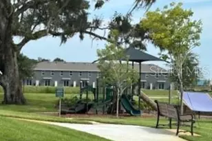 8375 Gower Trl, Wildwood, FL 34785 - Photo 23