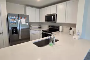 8375 Gower Trl, Wildwood, FL 34785 - Photo 3
