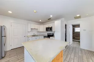 9782 SE 157th Ln, Summerfield, FL 34491 - Photo 11