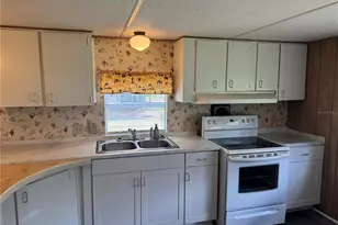 14092 SE 16th Ct, Summerfield, FL 34491 - Photo 3