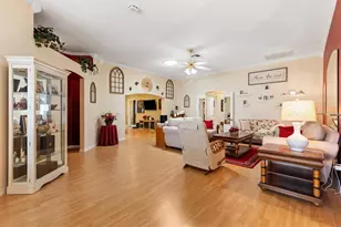 1042 Soledad Way, The Villages, FL 32159 - Photo 3