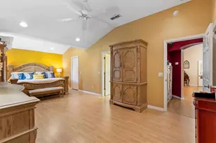1042 Soledad Way, The Villages, FL 32159 - Photo 23