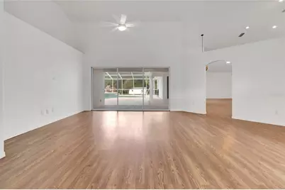 6856 NE 61st Avenue Road, Silver Springs, FL 34488 - Photo 5