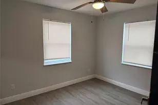 4735 21st Ave N, Saint Petersburg, FL 33713 - Photo 13