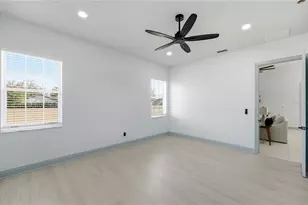 4873 NE 64th Ave, Silver Springs, FL 34488 - Photo 17
