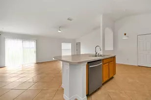 18 Juniper Loop Dr, Ocala, FL 34480 - Photo 7