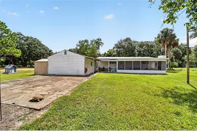 430 S Schmidt Avenue, Inverness, FL 34450 - Photo 7