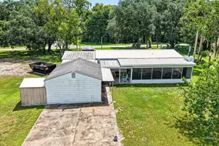 430 S Schmidt Ave, Inverness, FL 34450 - Photo 39