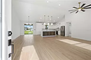 10201 SE 68th Ct, Belleview, FL 34420 - Photo 9