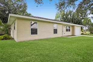 1975 Narranja St, Punta Gorda, FL 33950 - Photo 3