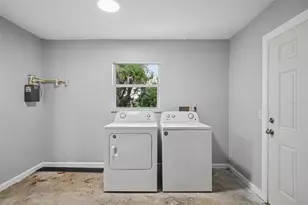 1975 Narranja St, Punta Gorda, FL 33950 - Photo 7