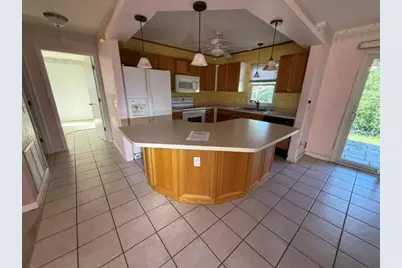 524 San Marino Drive, Lady Lake, FL 32159 - Photo 3