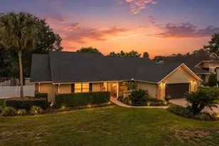 1020 SW 32nd Ln, Ocala, FL 34471 - Photo 1