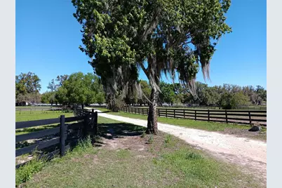 2630 NW 140th Street, Citra, FL 32113 - Photo 1